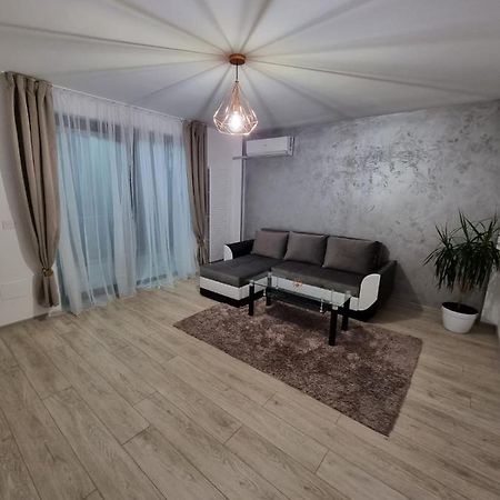 Dreams Escape Apartment ไกรโอวา ภายนอก รูปภาพ