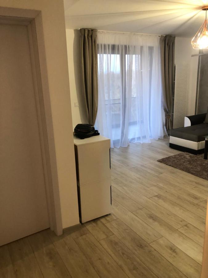 Dreams Escape Apartment ไกรโอวา ภายนอก รูปภาพ