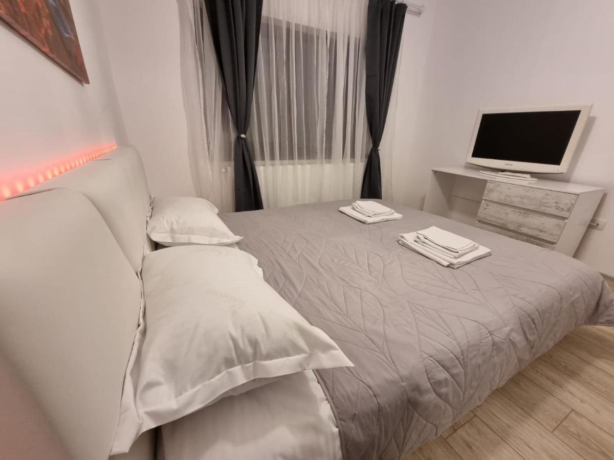 Dreams Escape Apartment ไกรโอวา ภายนอก รูปภาพ